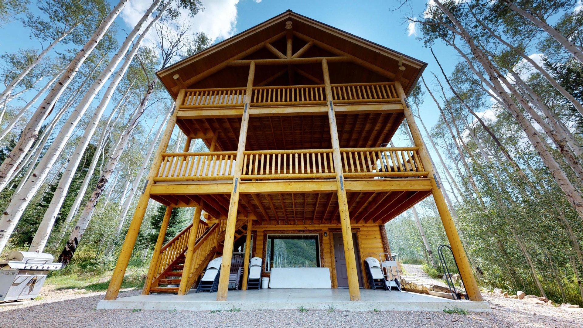 Camp Jackson 8 BR Lodge Canyonlands