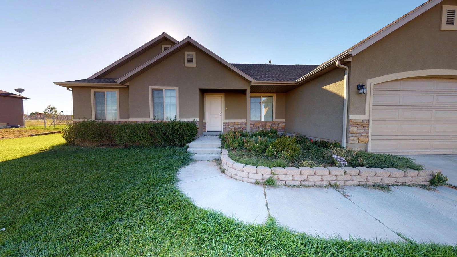 Cabins for Rent Near Moab UT Canyonlands Lodging