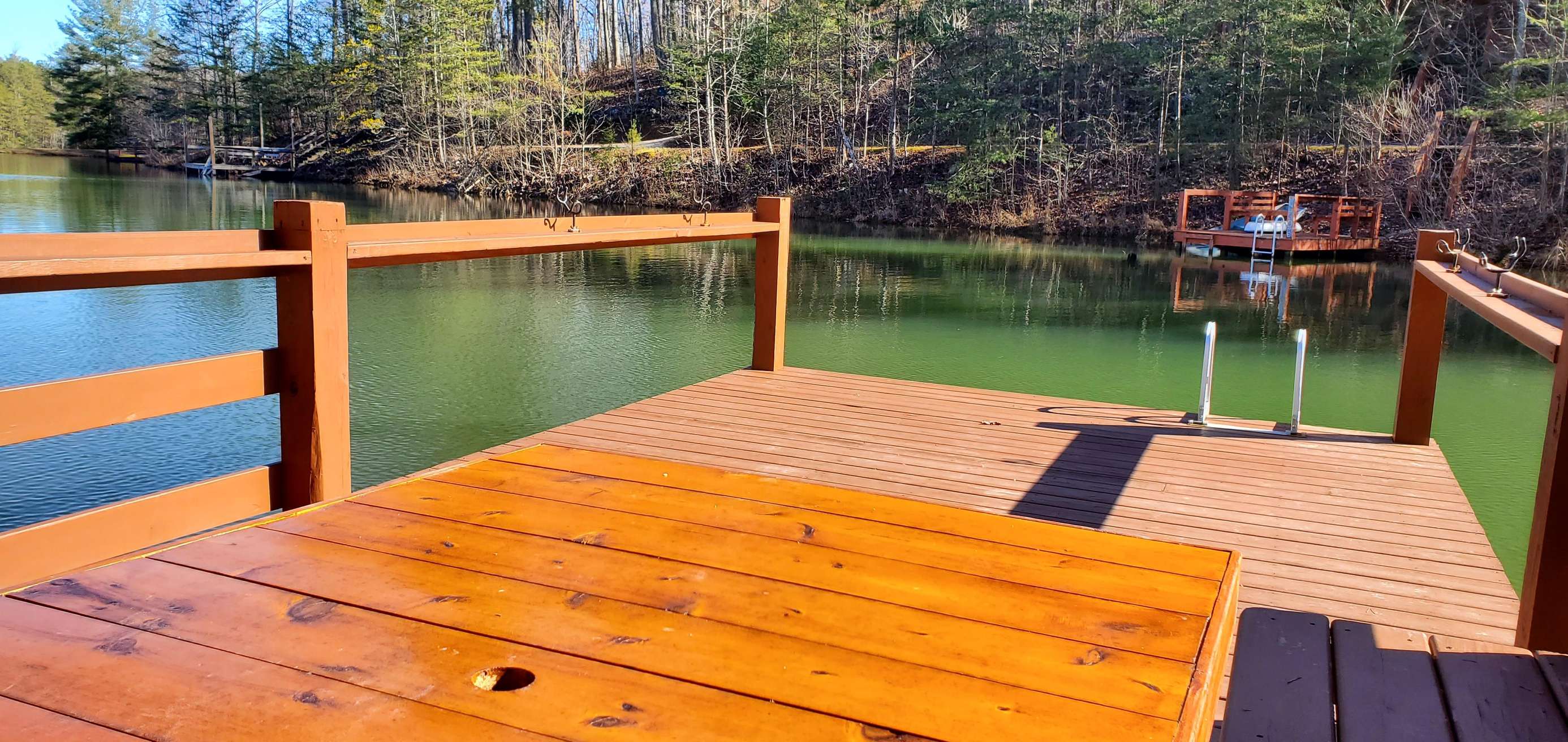 Fourest Adventures Cliffview Cabin Rentals