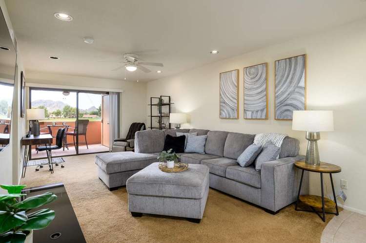 CASA LUNA - Stunning full golf course views Preview 0