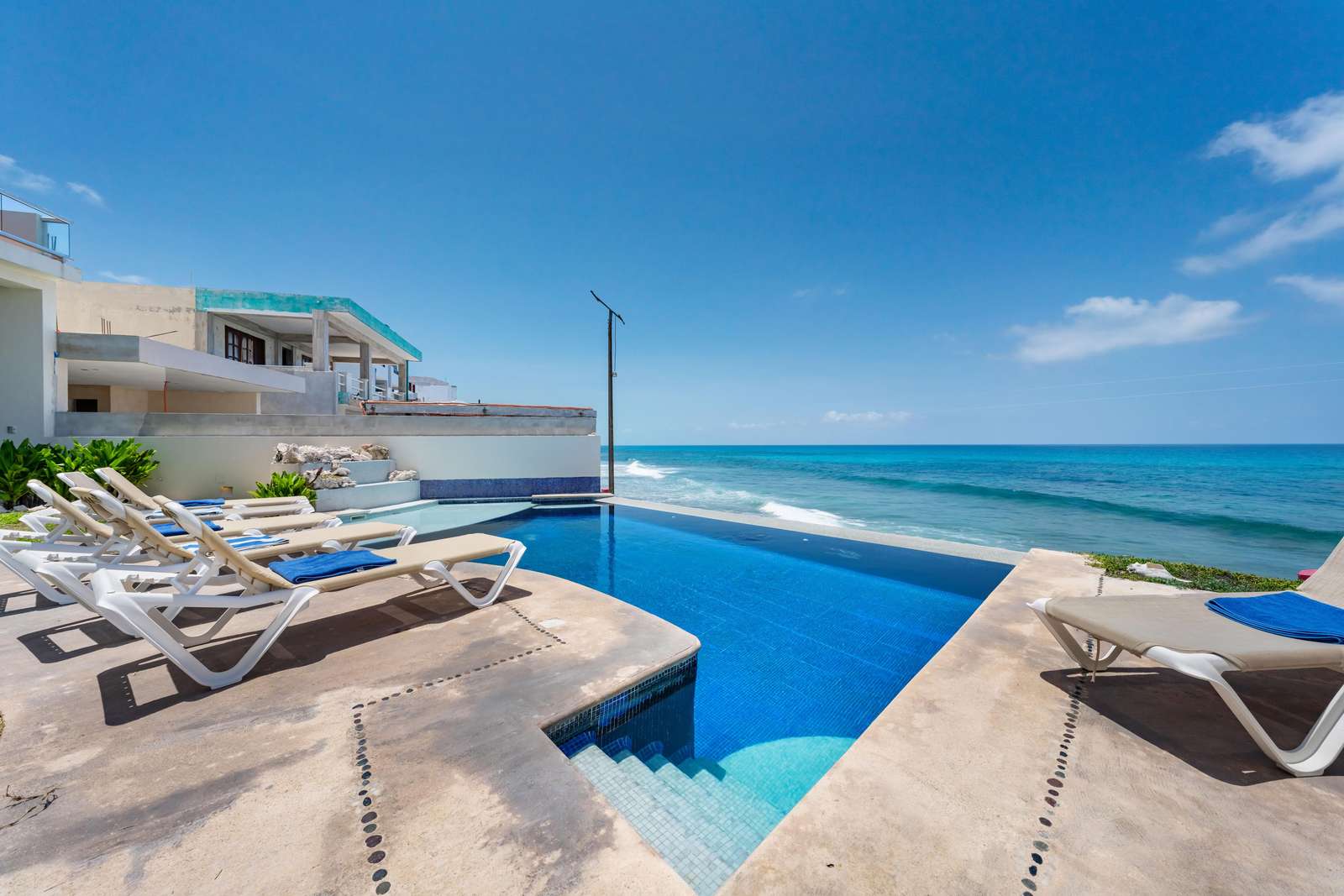 Villa Amistad 4 Bedroom Everything Isla