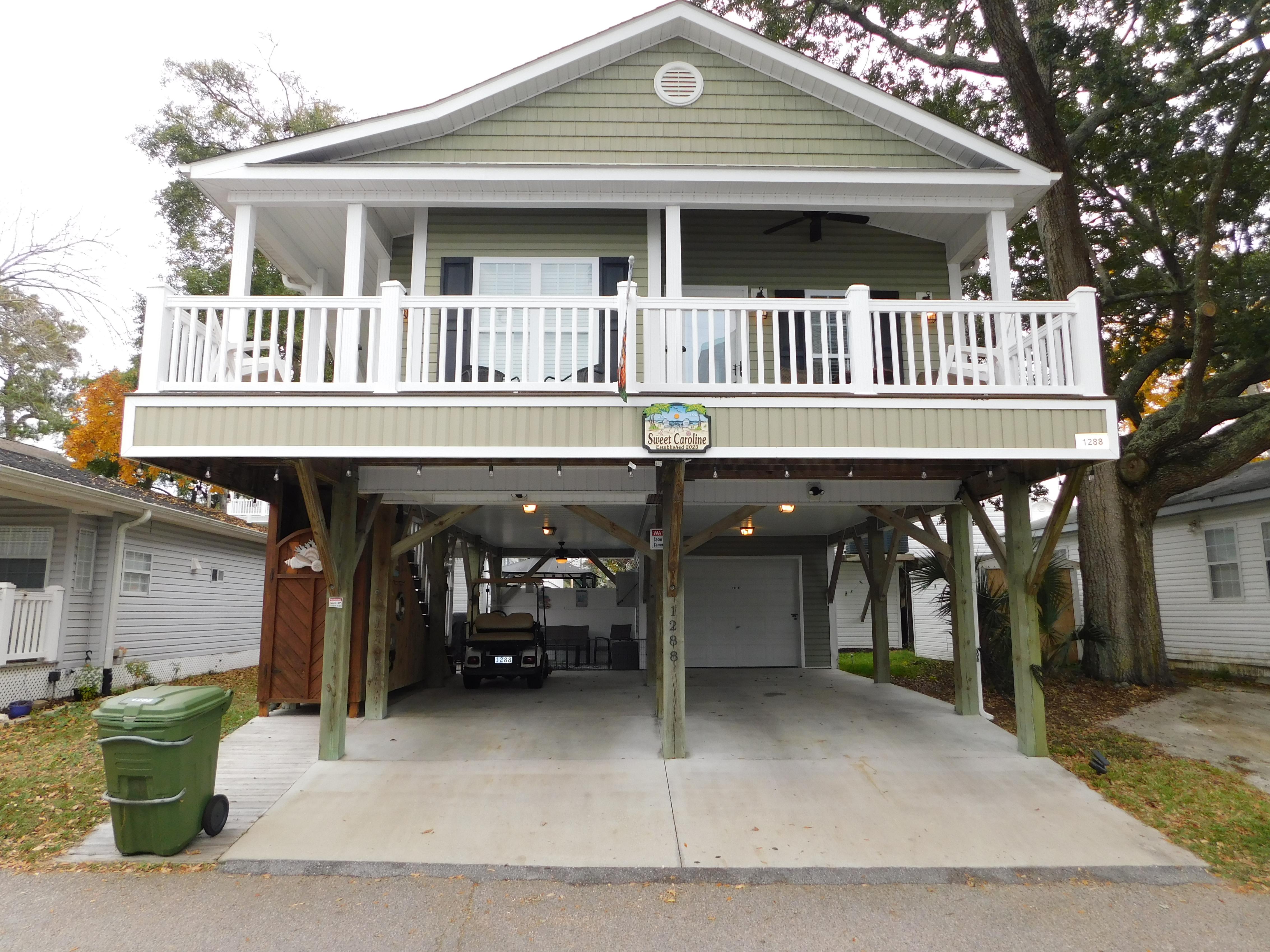1288 Snapper Ln, 3bed 2bath stilts, smallpet friendly Beach House