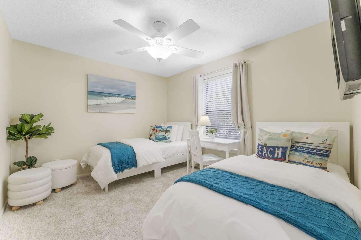 Beachwood Villas 11H | Sail On