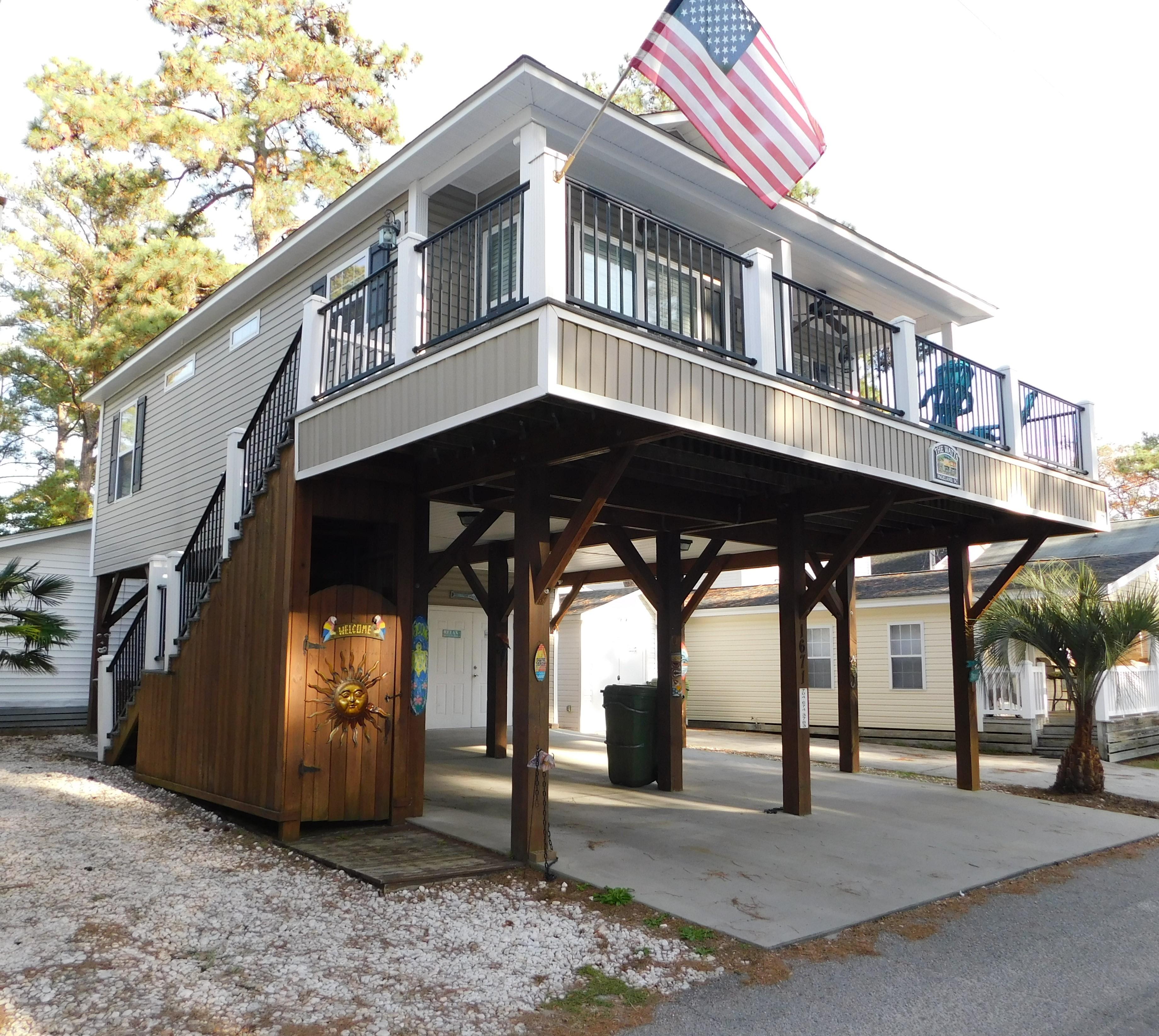 1671 Starfish Rd, 3 bed/2 bath on stilts, sleeps 7. Small pet friendly