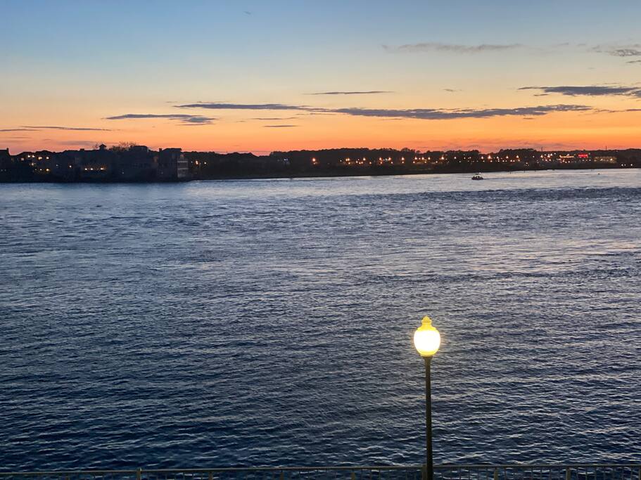 Cavalier 101 2br Townhouse Downtown 1 block to Boardwalk Best Location