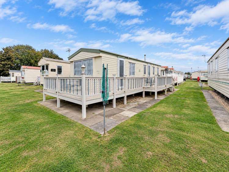 96023D⭐ – D area, 3 bed 8 berth caravan with decking. Emerald rated Preview 0