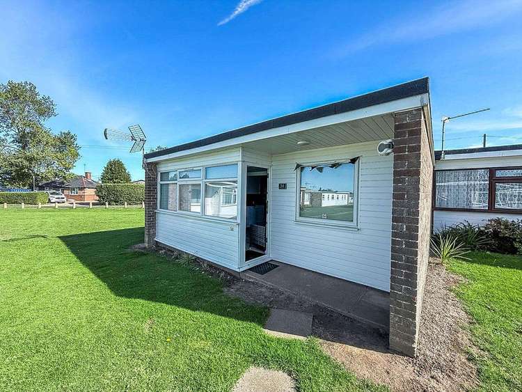 51054S⭐ – Sunbeach Holiday Park, 2 bed, 5 berth chalet. Opal rated. Preview 0