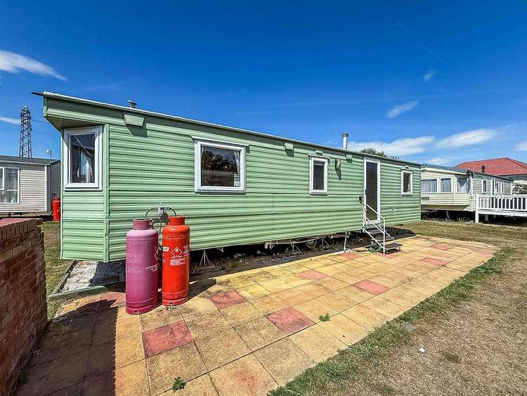 46583V⭐ – Valley Farm, 3 bed, 8 berth caravan. Emerald rated. Preview 0