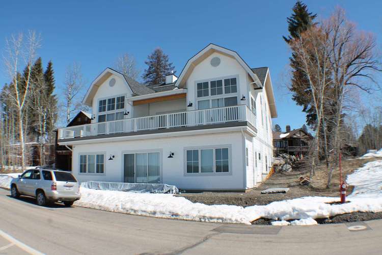 Vacation Rentals MCCALL CABINS