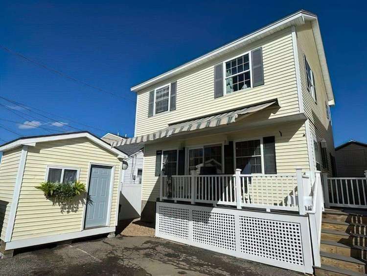 678 | 16C Perkins Avenue Preview 0