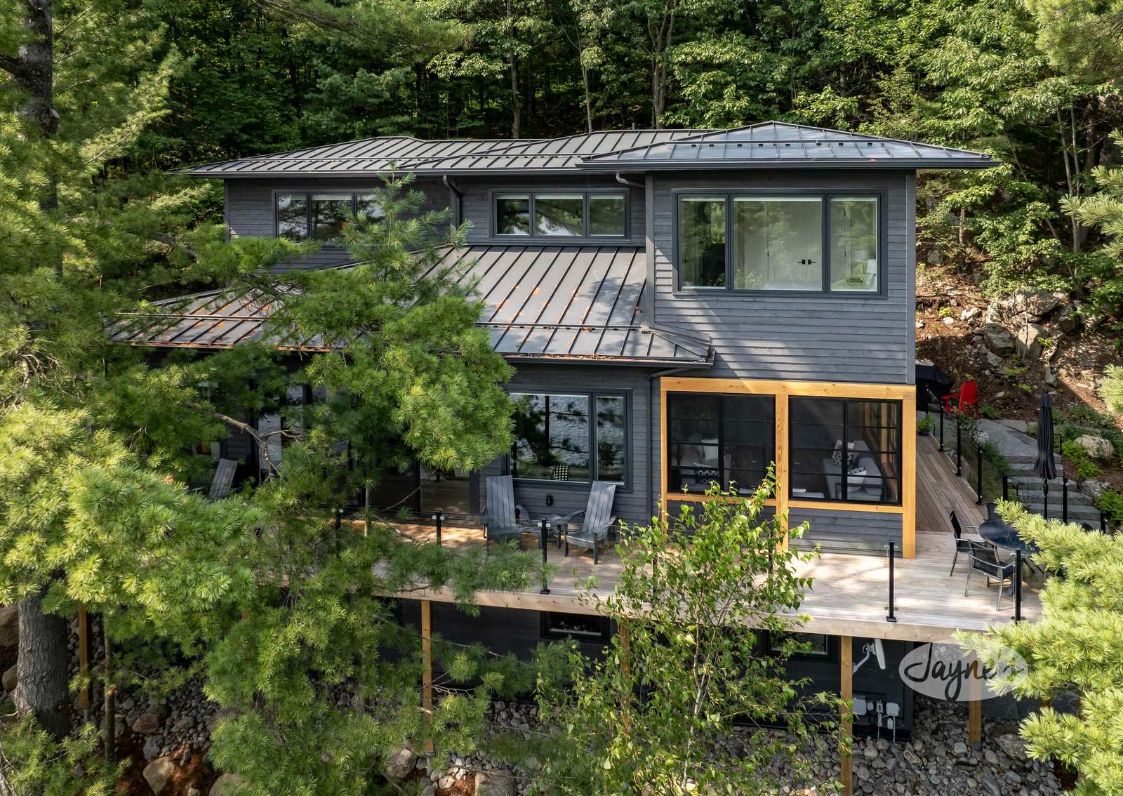 Rosseau Precious Retreat