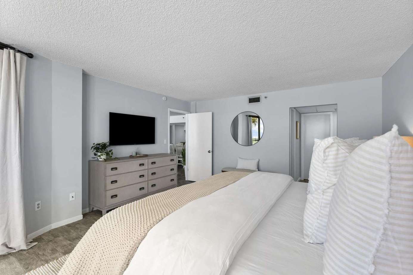 Edgewater Beach Resort III-103 | Crabby Cabana