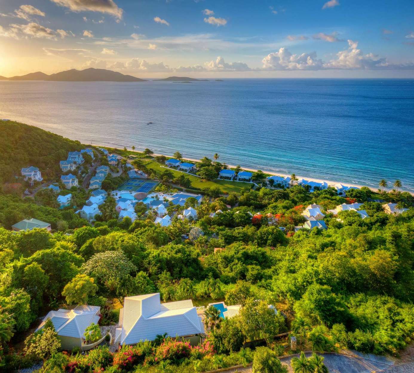 Breathtaking ocean views from your private hillside retreat