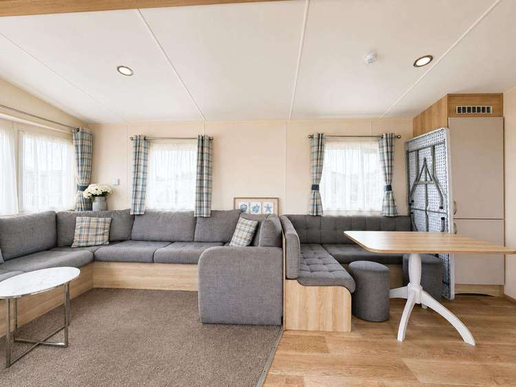 44007D⭐ – Beaumont View area, 3 bed, 8 berth caravan with D/G and C/H. Ruby rated. Preview 5