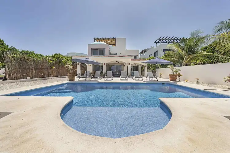 Casa Del Pescador Preview 4