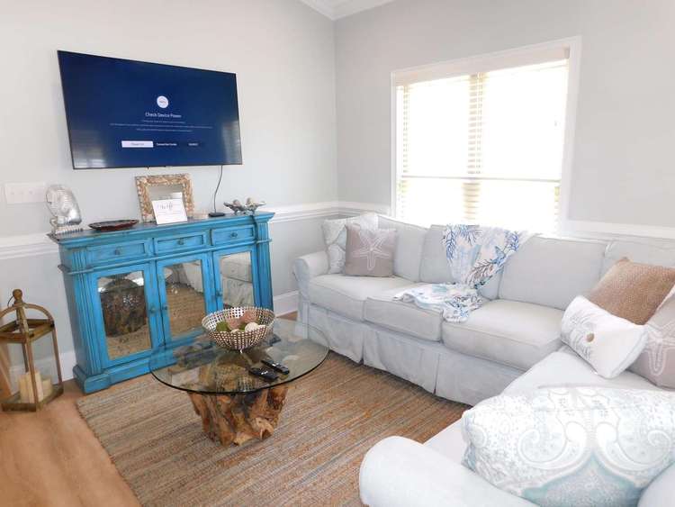 T21 3bdrm/2ba Beautiful professionally decorated home Preview 0