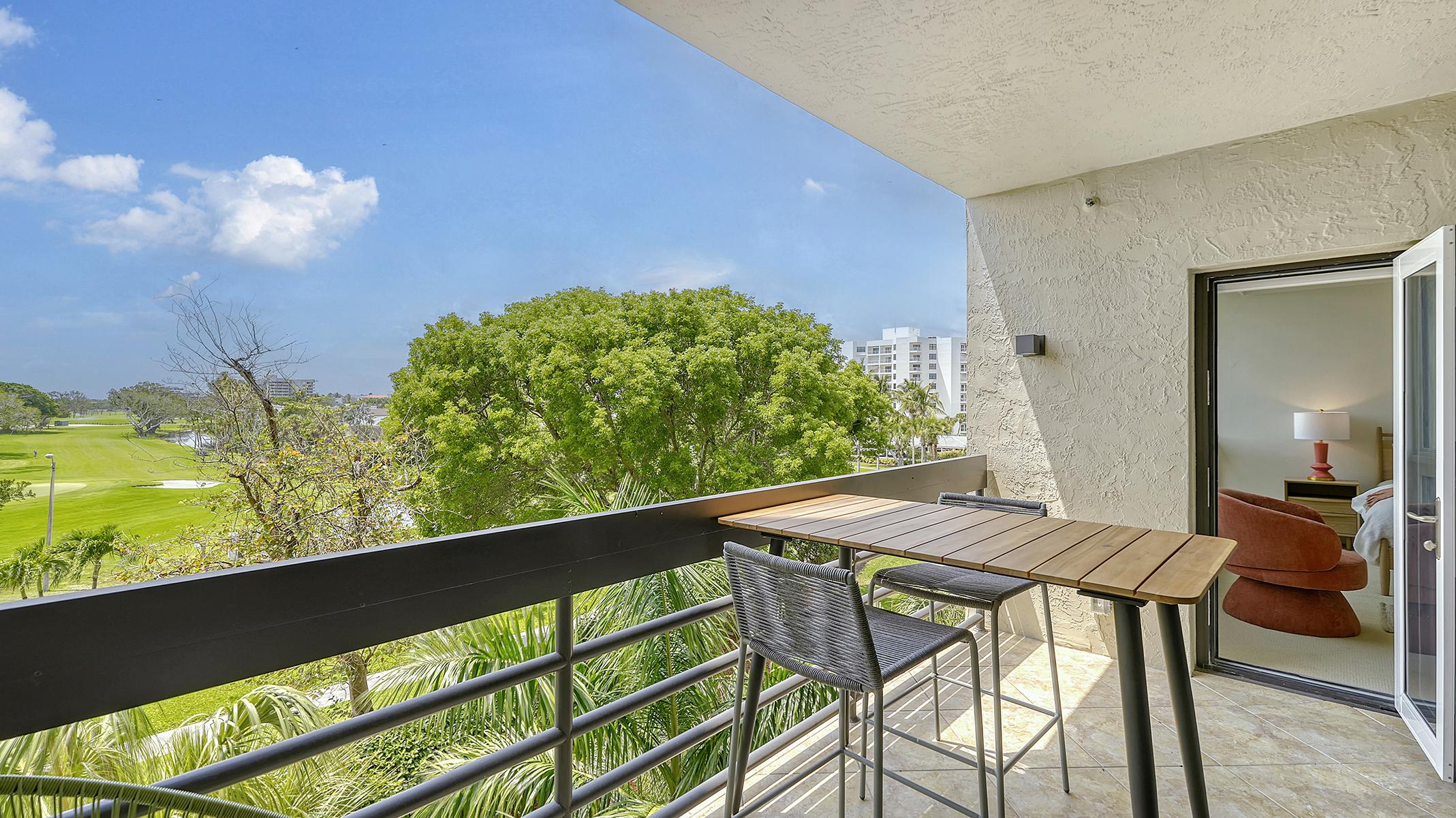 Beachplace 11302 by FGC Beachplace Longboat Rentals