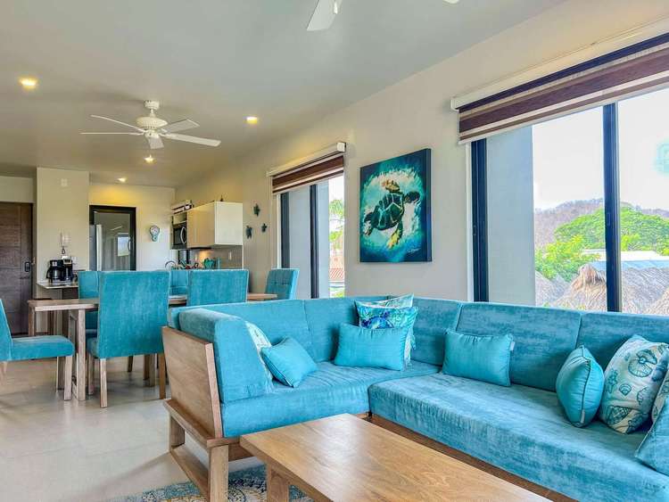 Luxurious 2-Bedroom Condo with Private Rooftop Pool Preview