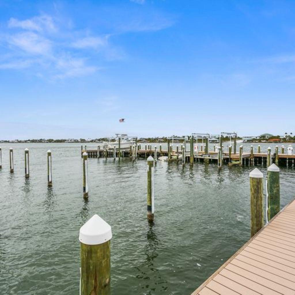 Boat Slip 4 SeaSpray Perdido Key