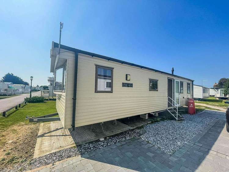 36046E⭐ – E Area, 3 bed, 8 berth caravan with D/G & C/H. Ruby rated. Preview 0