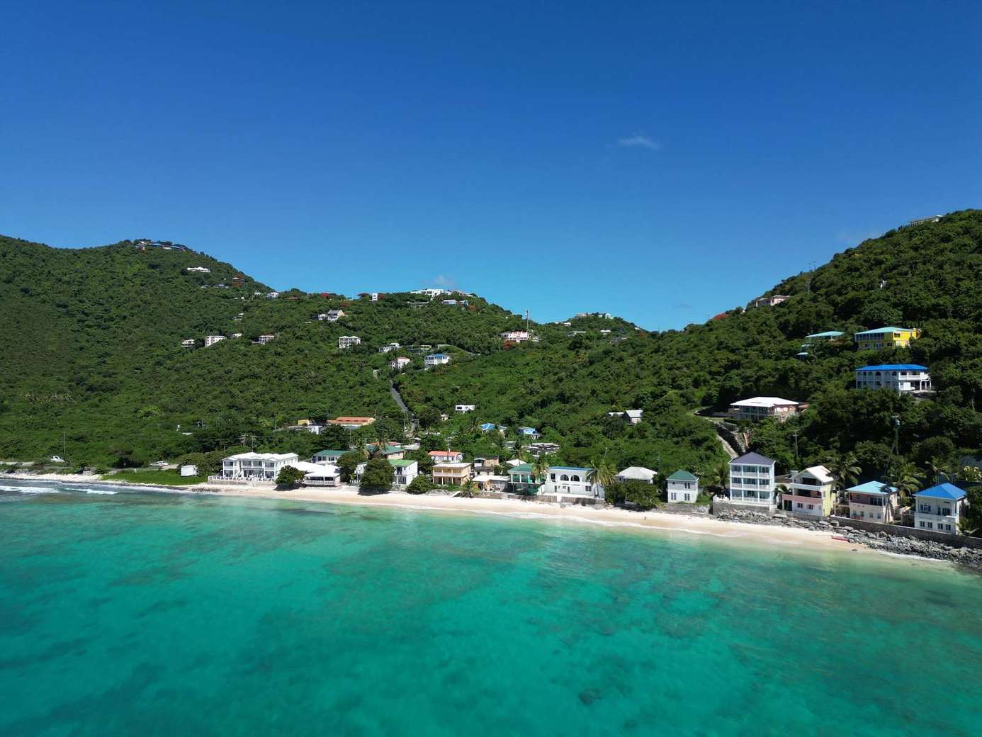 Secluded beachfront escape with stunning turquoise waters