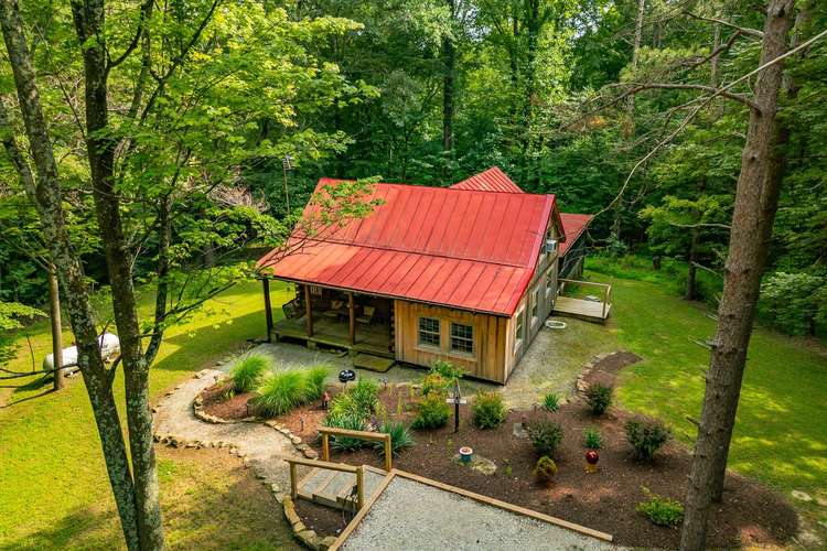 Cabin In The Pines Preview 0