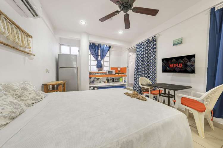 Capi’s Apartments – Raro Preview 0