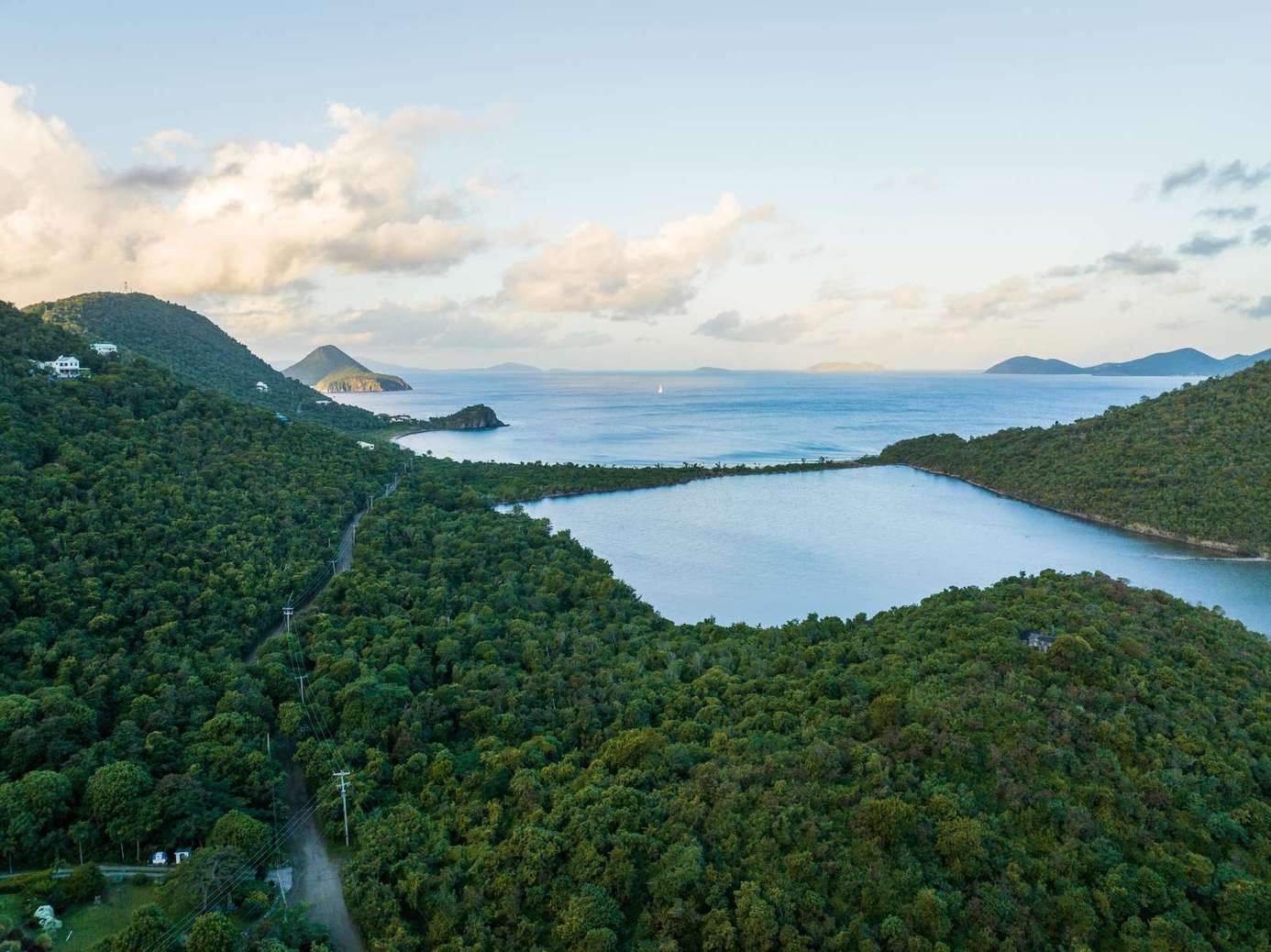 Breathtaking panoramic views of lush hills and tranquil waters