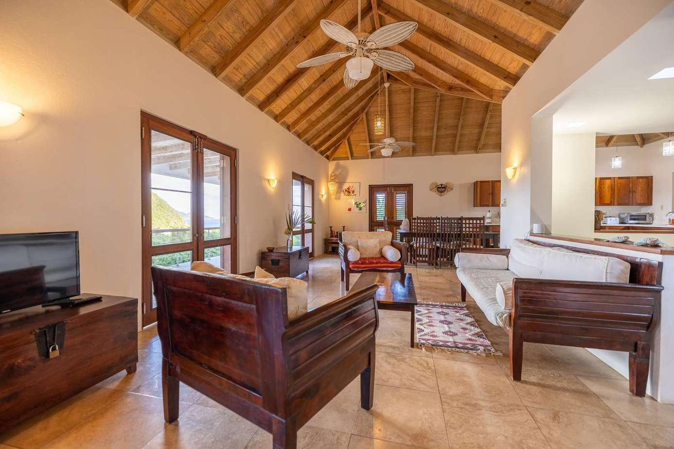 Spacious living room with vaulted ceilings and cozy seating