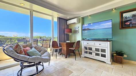 Waikiki Grand Suite 612