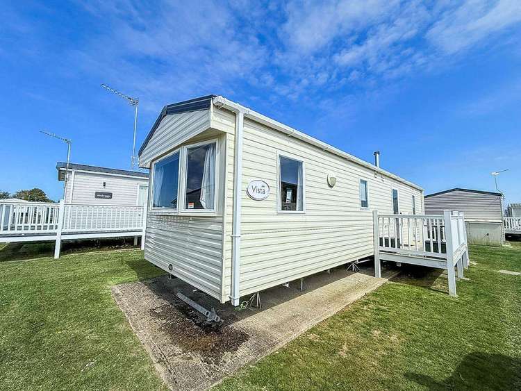 50067G⭐ – Grouse area, 3 bed, 8 berth caravan with decking to the side. Emerald rated. Preview 0