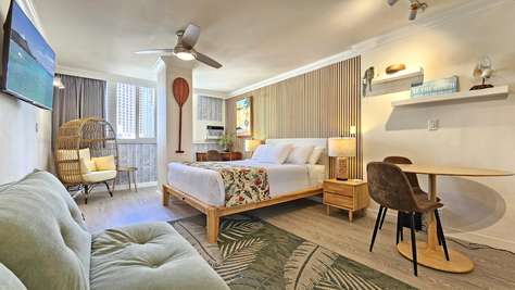 Waikiki Grand Suite 1004