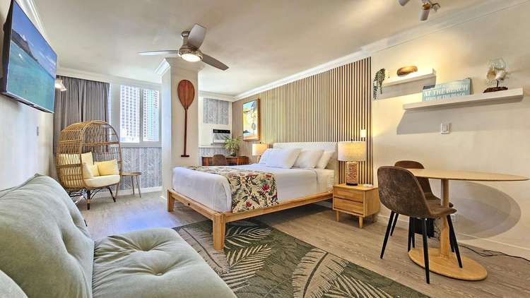 Waikiki Grand Suite 1004 Preview 0
