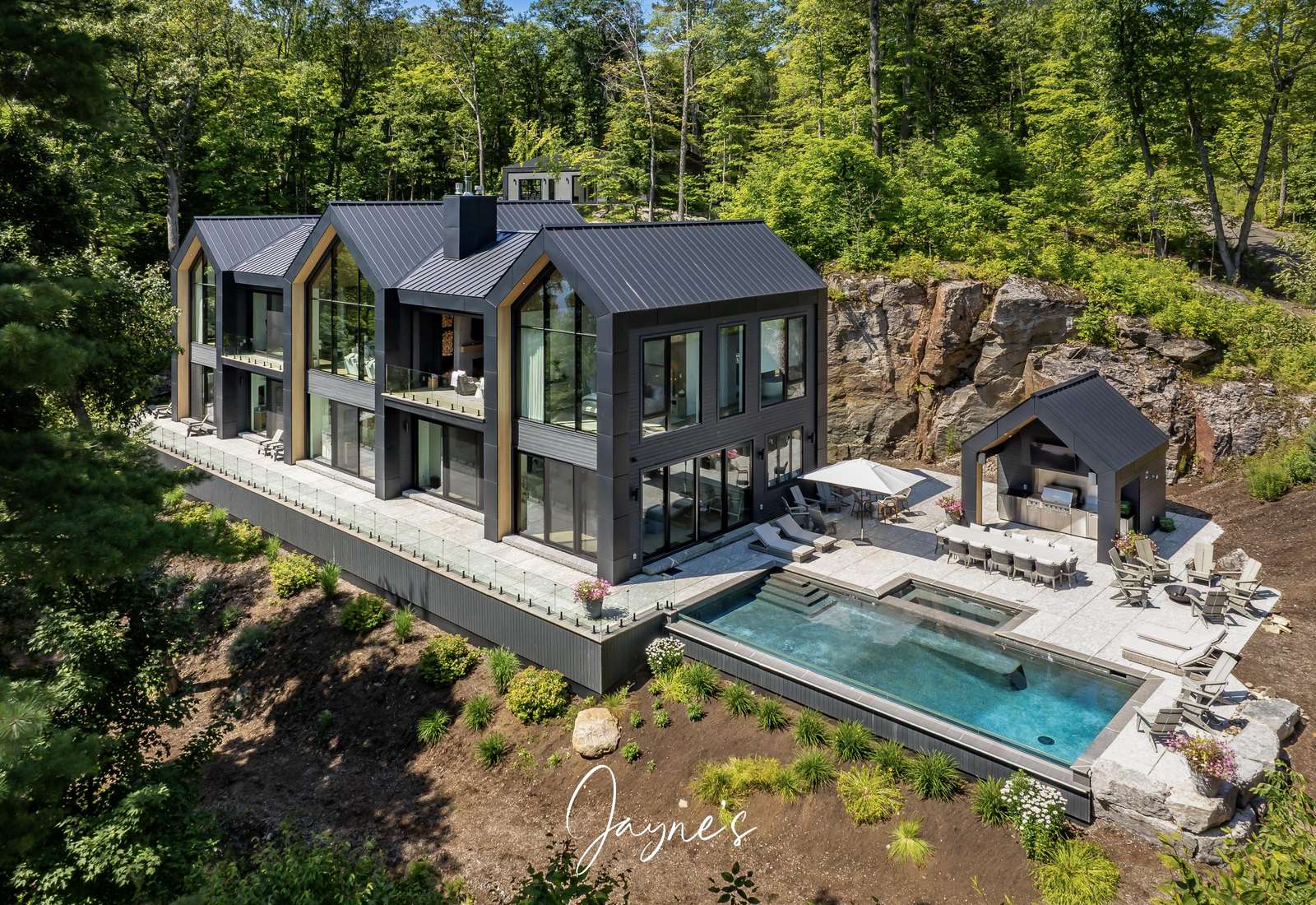 One Fine Stay Preview 0