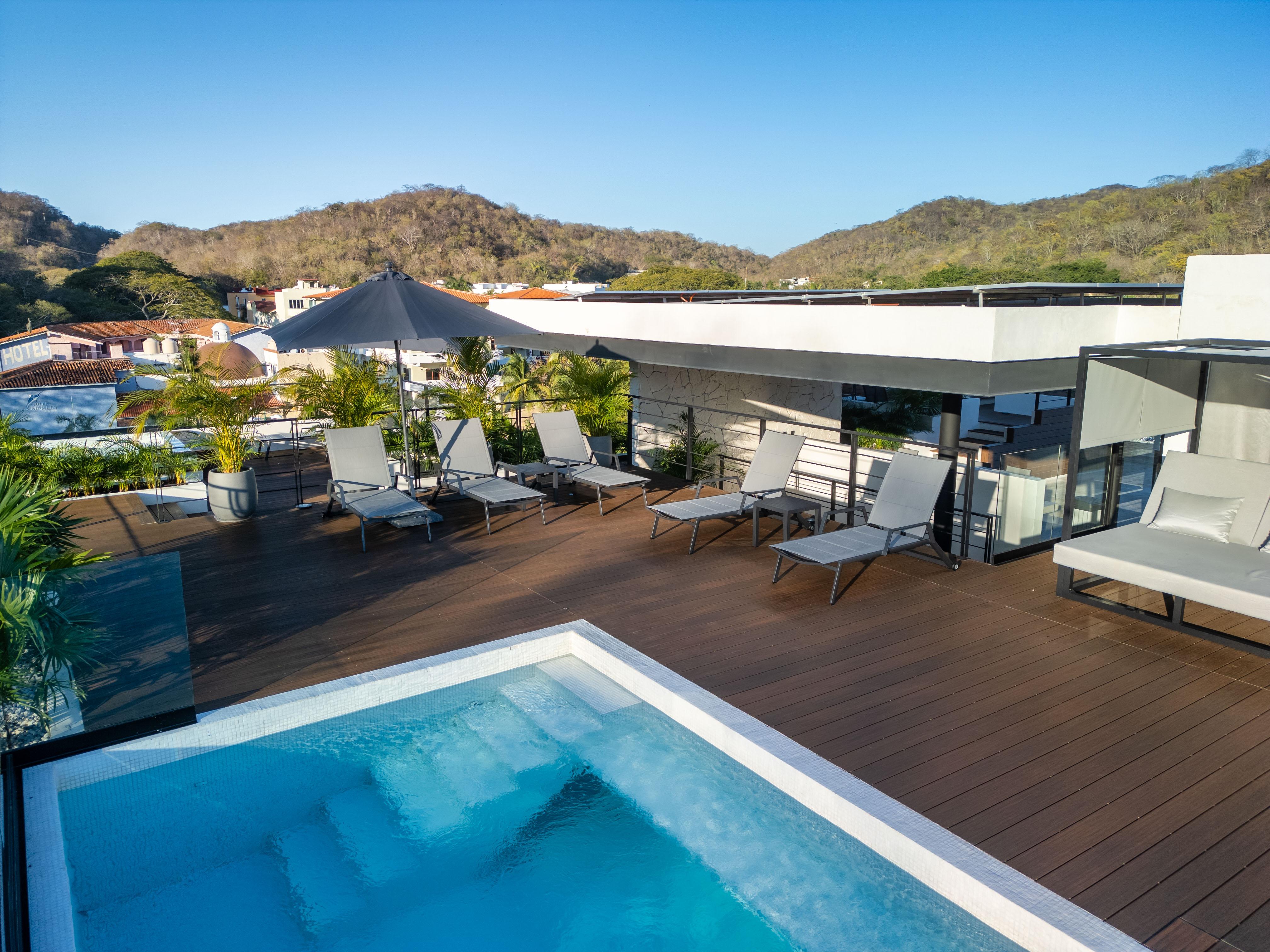 103526 – Ziba Condos & Suites | Bayside Vacations