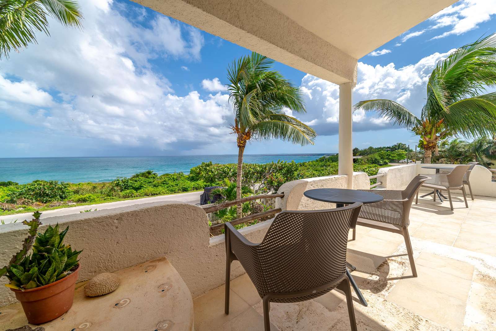 Balcony - property