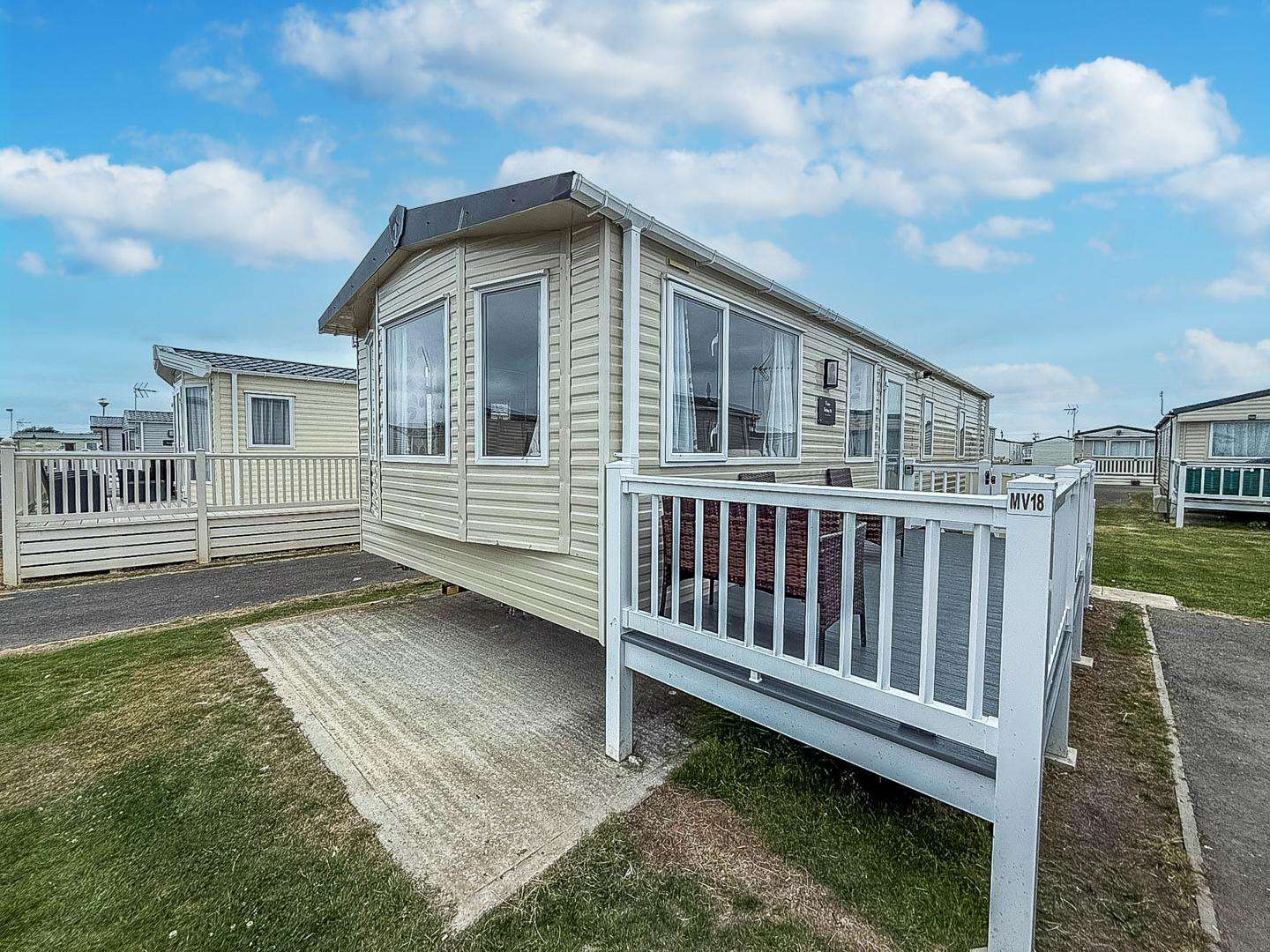 Make your UK holidays unforgettable with a stay at a fully-equipped holiday home featuring private decking and convenient parking. - property