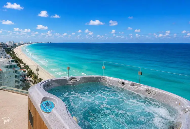 Beachfront – 8BR/6Bth – Penthouse Combo #313 Preview 0