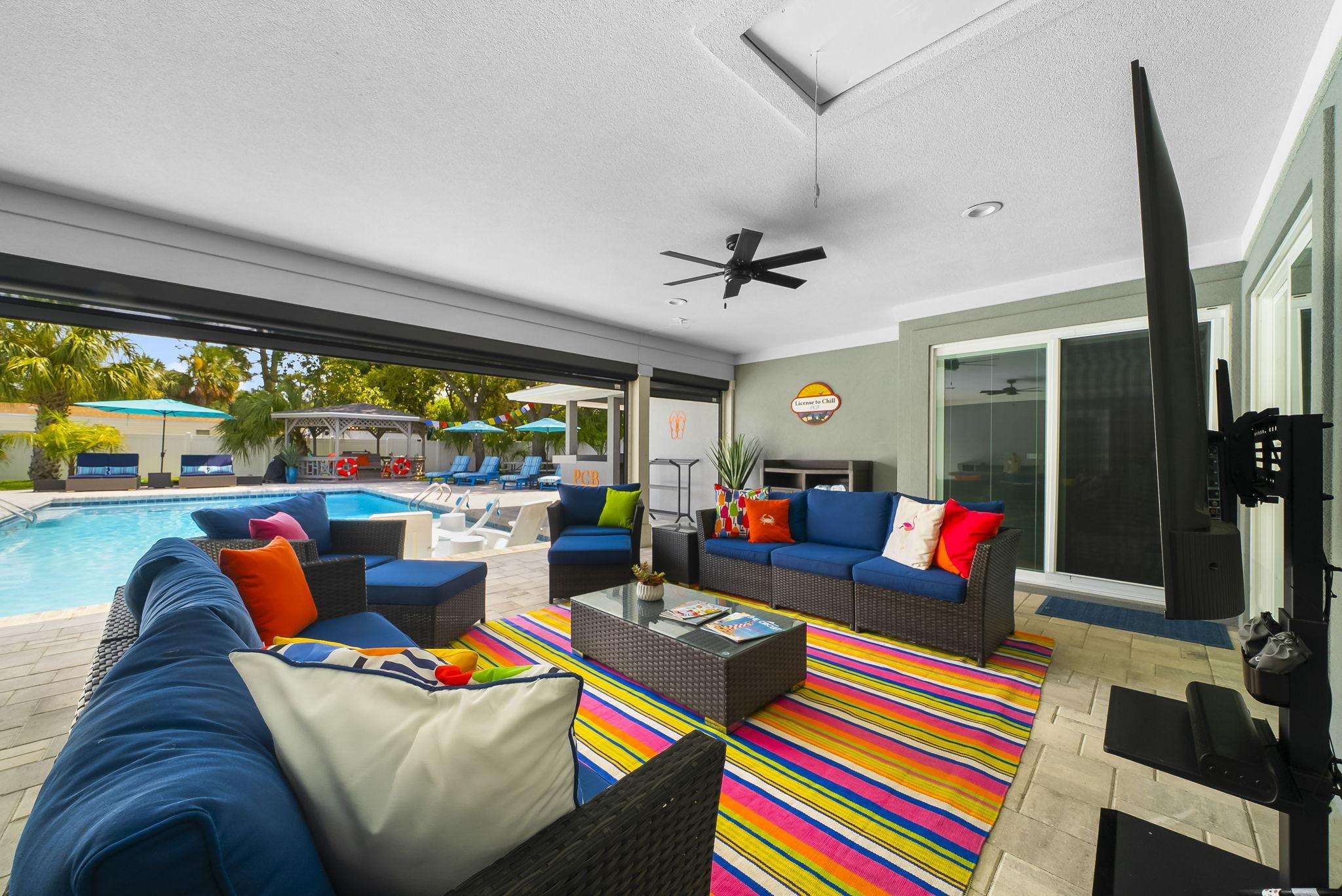 8920 N Lagoon Dr | License to Chill