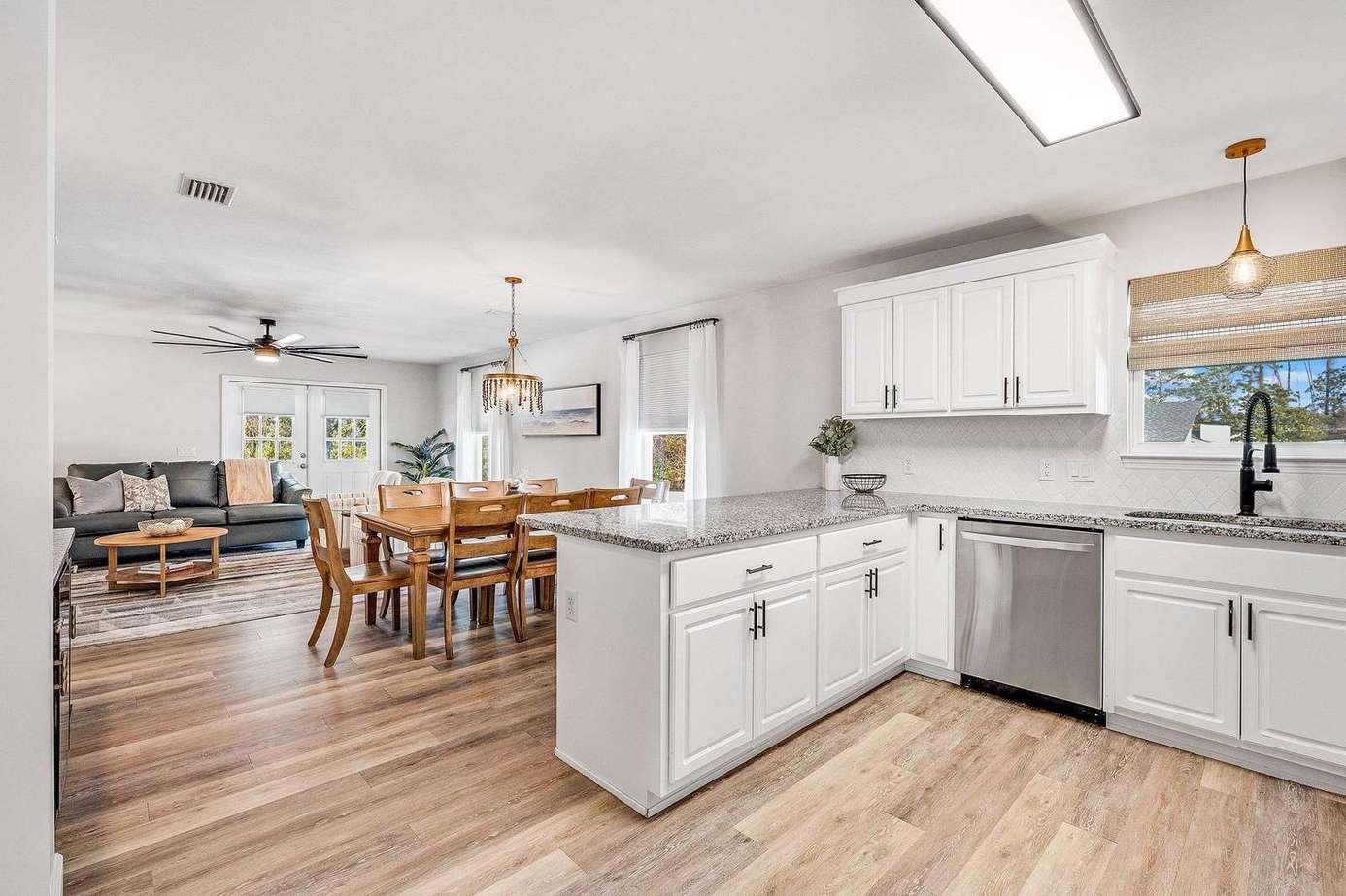 2813 Lagoon Knoll | Chalet Blanc