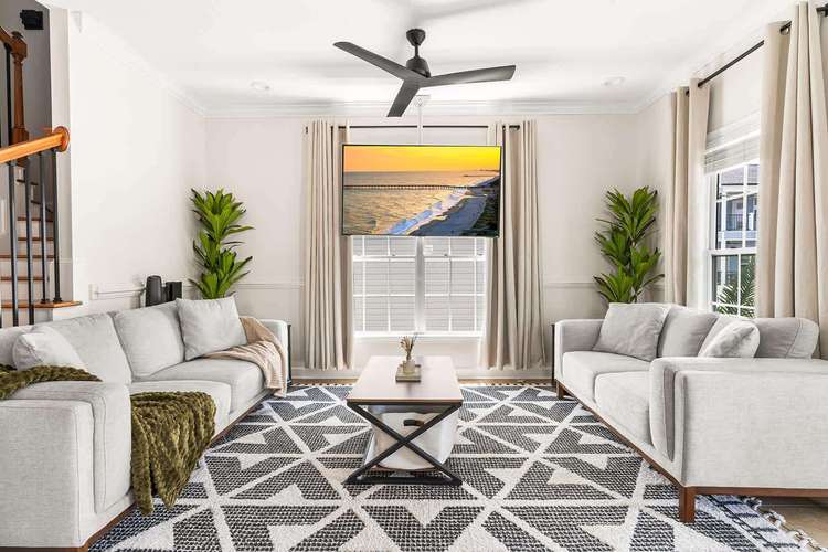 C7 5 bdrm 3.5 bath, sleeps 12 Great Location Preview 0