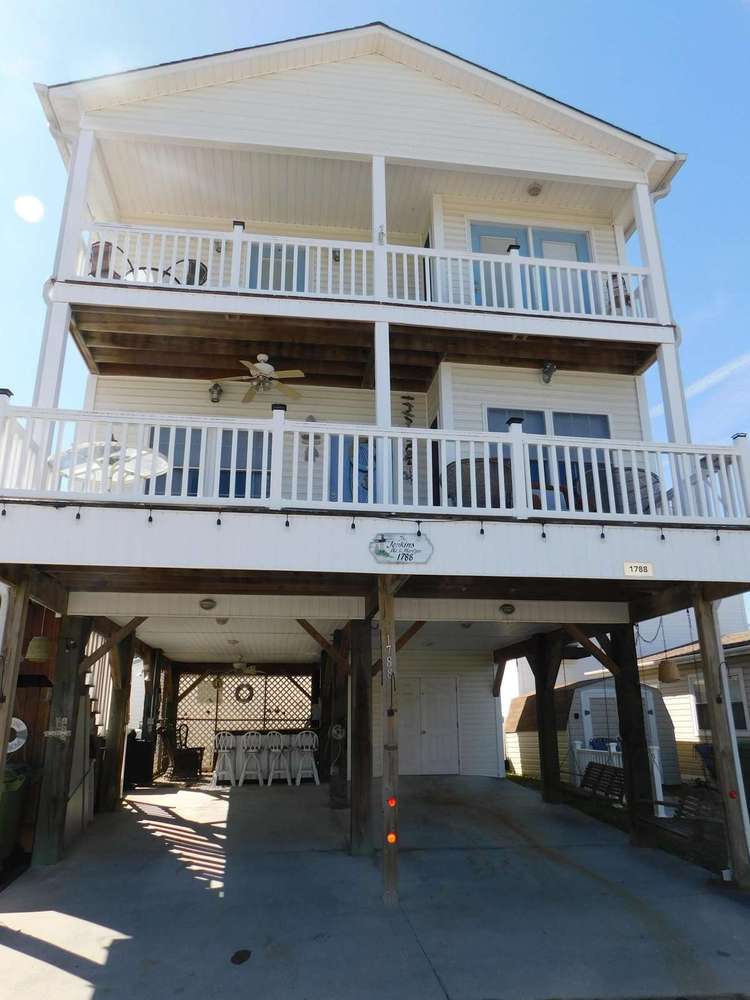 1788 5bed 3.5 bath stilt home sleeps 10 Preview 0
