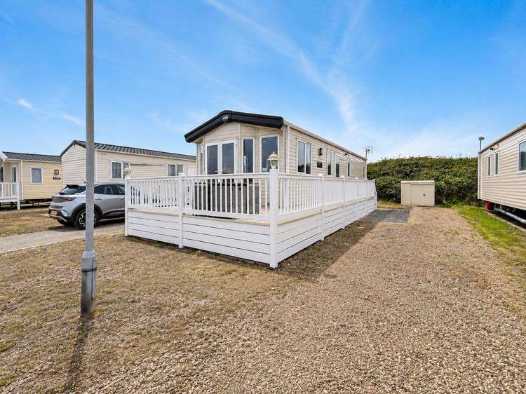 90010TD⭐ – The Dunes area, 2 bed, 6 berth caravan with wrap-around decking. Diamond rated. Preview 0