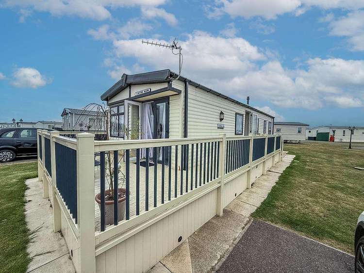 25055BM⭐ – Buttercup Meadow area, 3 bed, 8 berth caravan with decking. Opal rated. Preview 0