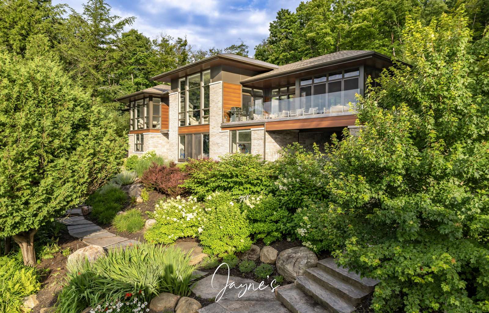 A Rosseau Timelapse - Lake Side