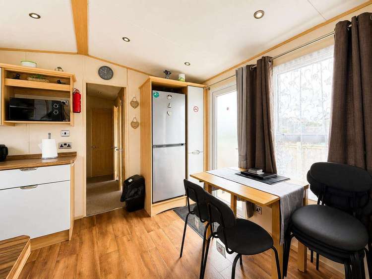 35076AF⭐ – Ashfield, 3 bed, 8 berth caravan with side decking, D/G and C/H. Ruby rated. Preview 5