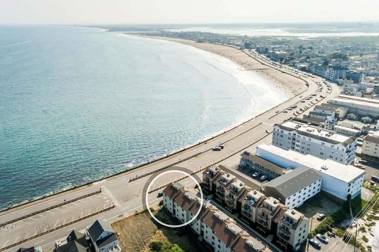 445 | Seabreeze Condos Unit B7 Preview 0