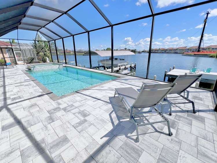 TOP FLORIDA's Villa Sun Castle Preview 0