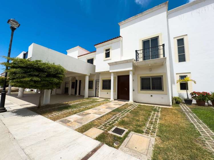 3BR Home in Gated Community with Pool Preview