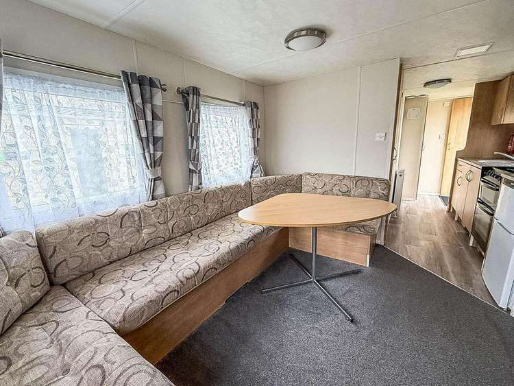 50010B⭐ – Bittern, 2 bed, 6 berth caravan with D/G and C/H. Ruby rated Preview 5